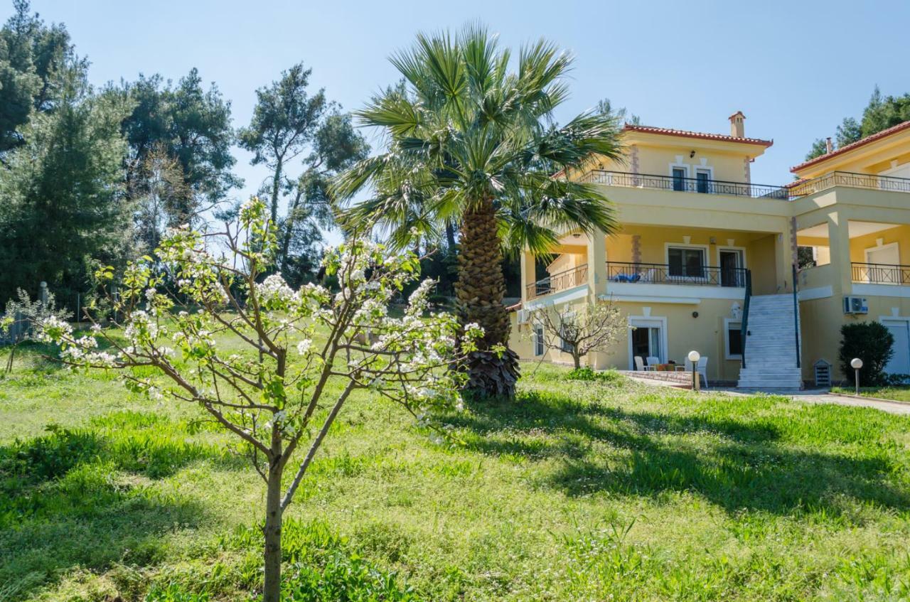 Kyrana Apartments 帕利乌里翁 外观 照片
